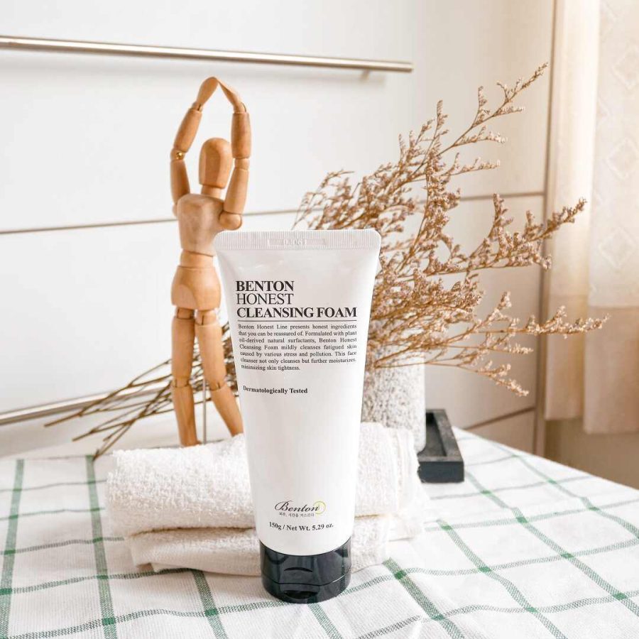 Benton Honest Cleansing Foam
