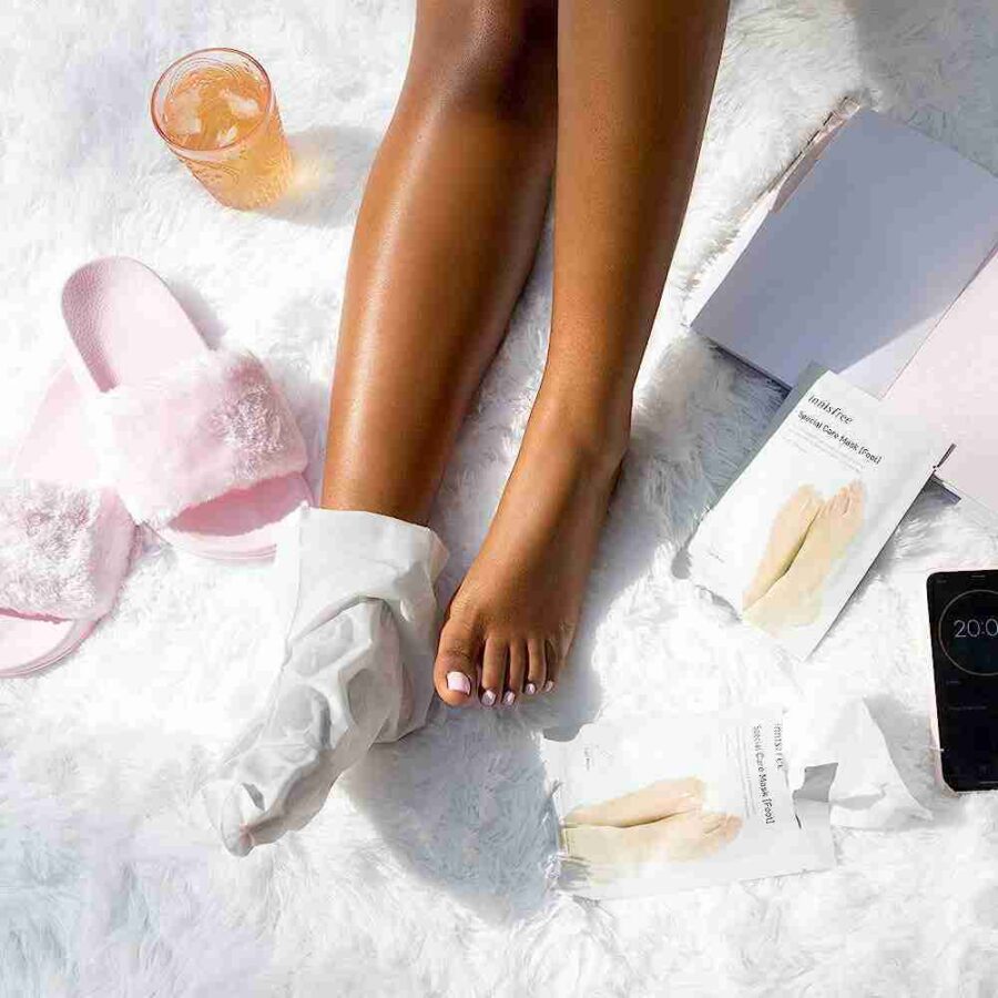 Innisfree Special Care Foot Mask