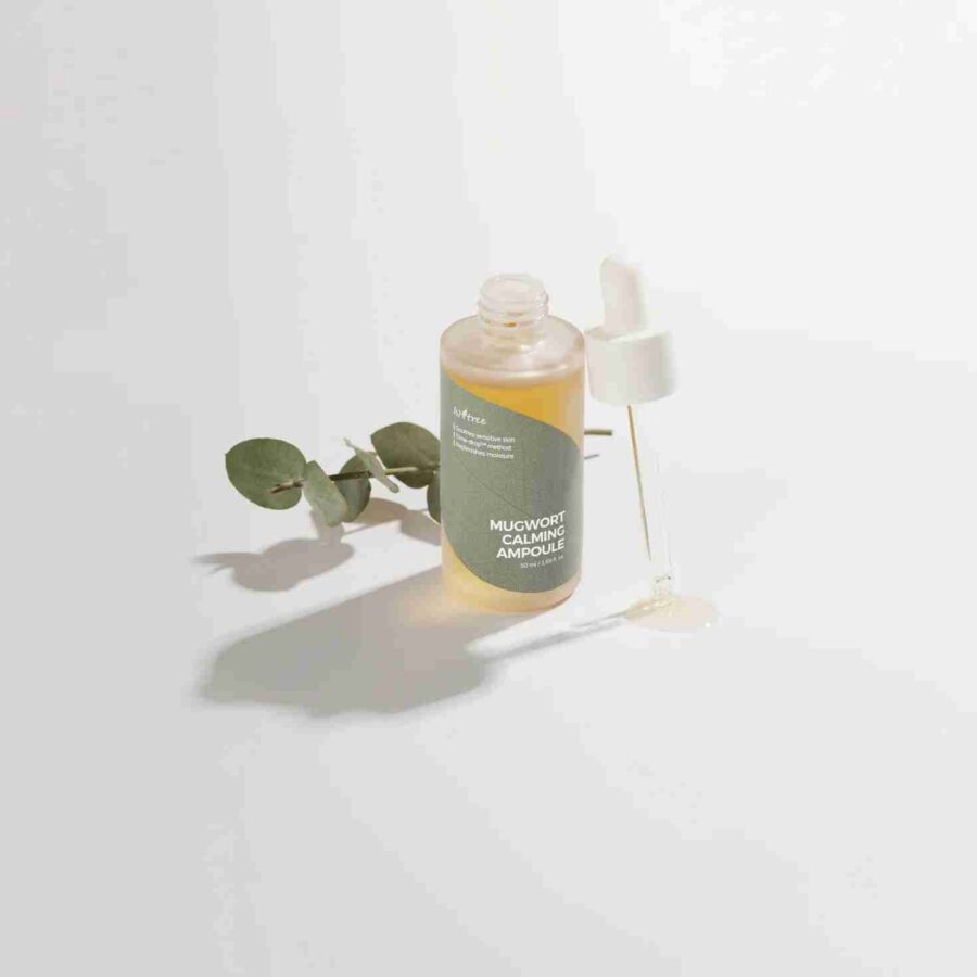 Isntree Spot Saver Mugwort Ampoule