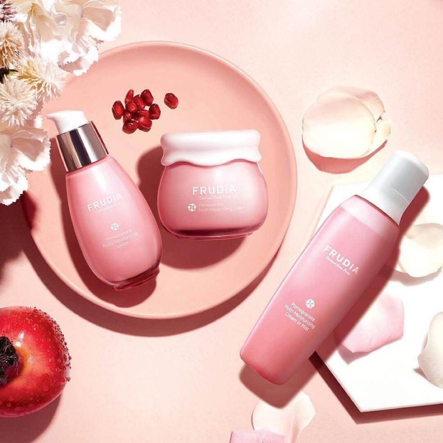 Frudia Pomegranate Line